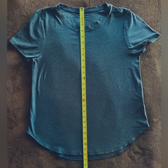 BEYOND YOGA Featherweight On The Down Low Tee - Nocturnal Navy size M - Picture 7 of 9